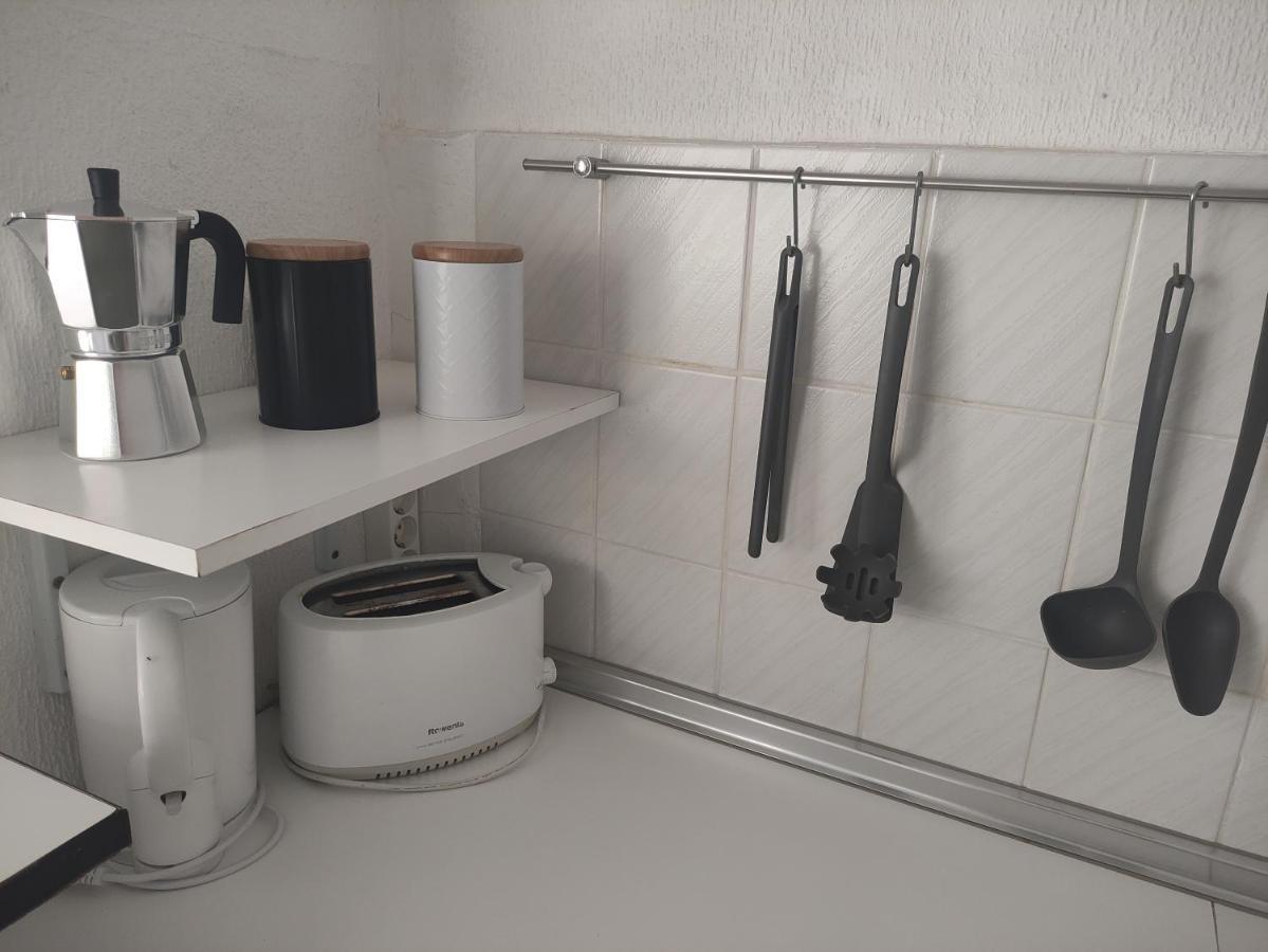 Albir Cosy Apartment Альбир Экстерьер фото